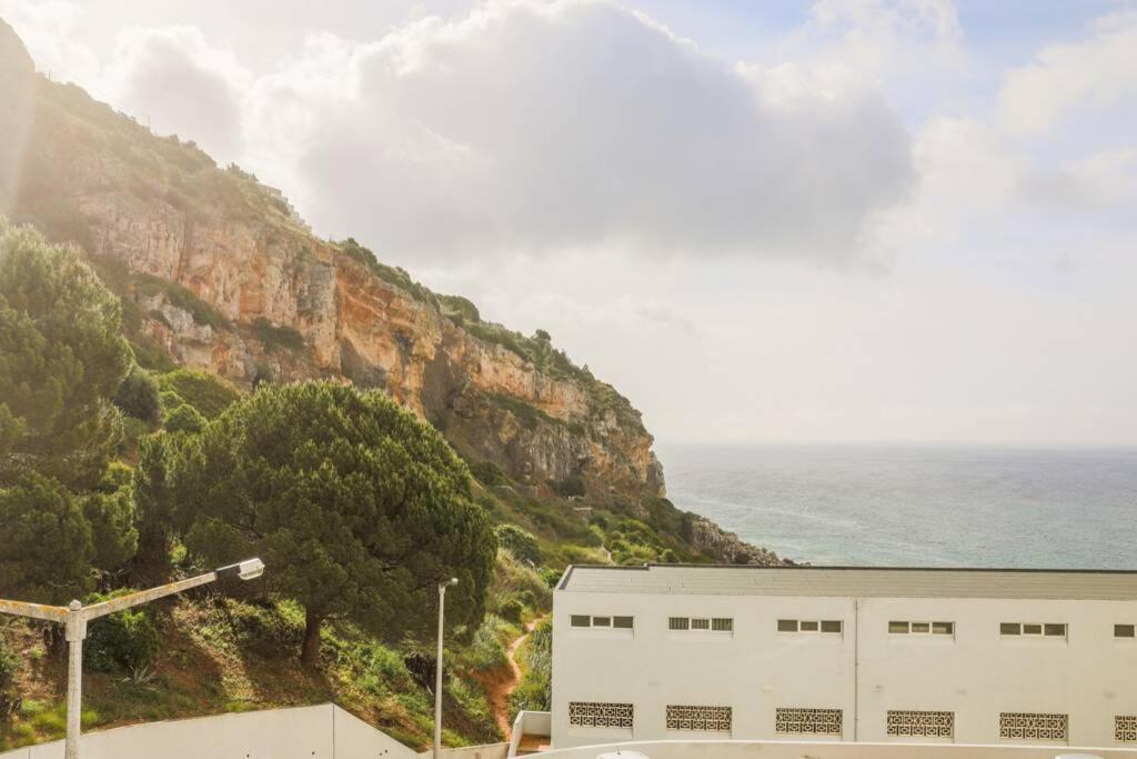 Apartmán Casa Na Praia - All Family Near The Sea Sesimbra Exteriér fotografie